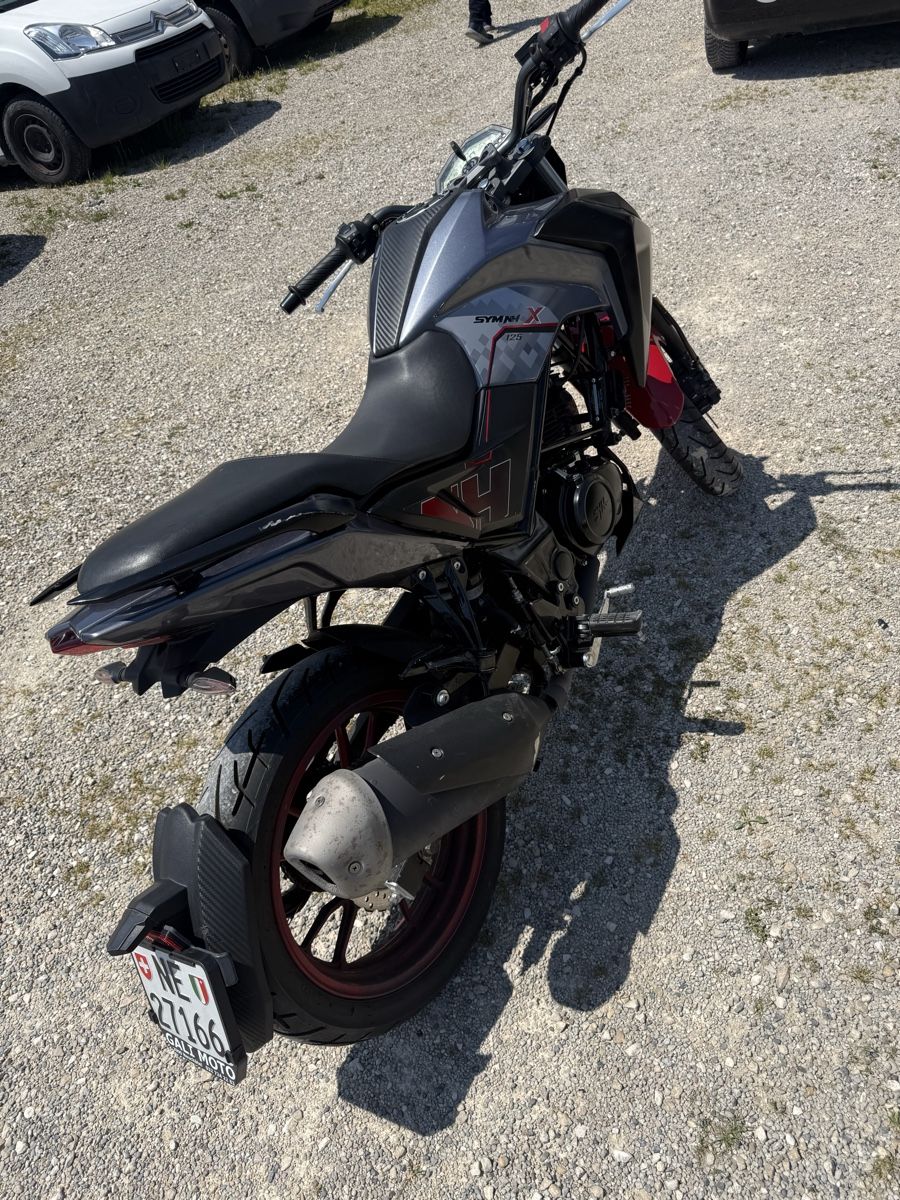 Sym Strasse: Sym NHX-125 – Gebraucht aus St-Aubin-Sauges von sho_z9vr 1