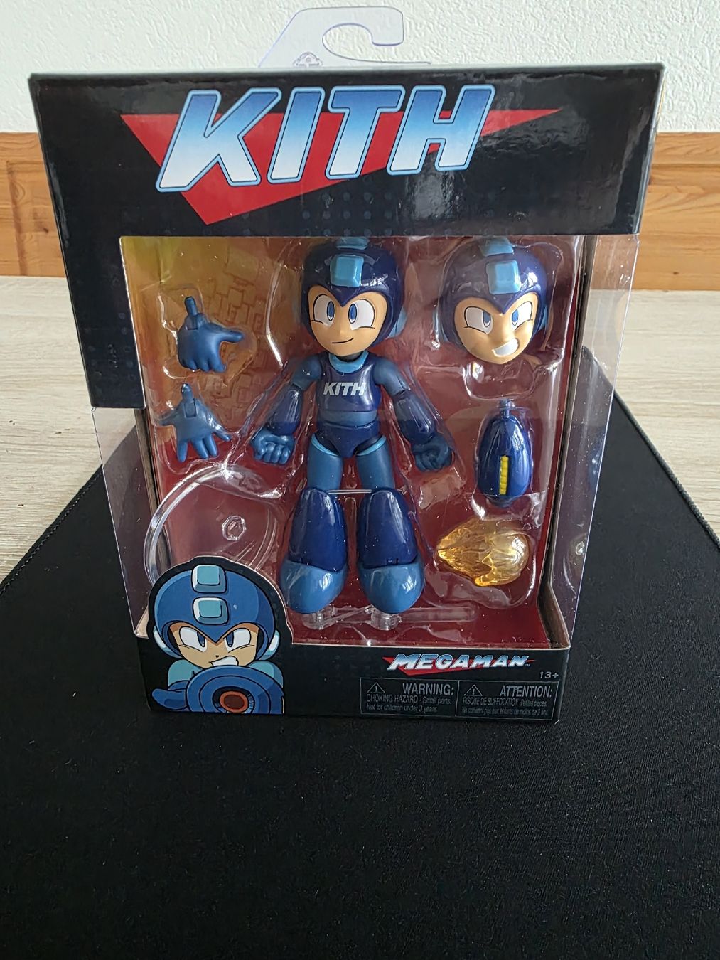 Figuren: Kith x MEGAMAN Figur – Neu und originalverpackt aus Messen von ste_bsk5 1