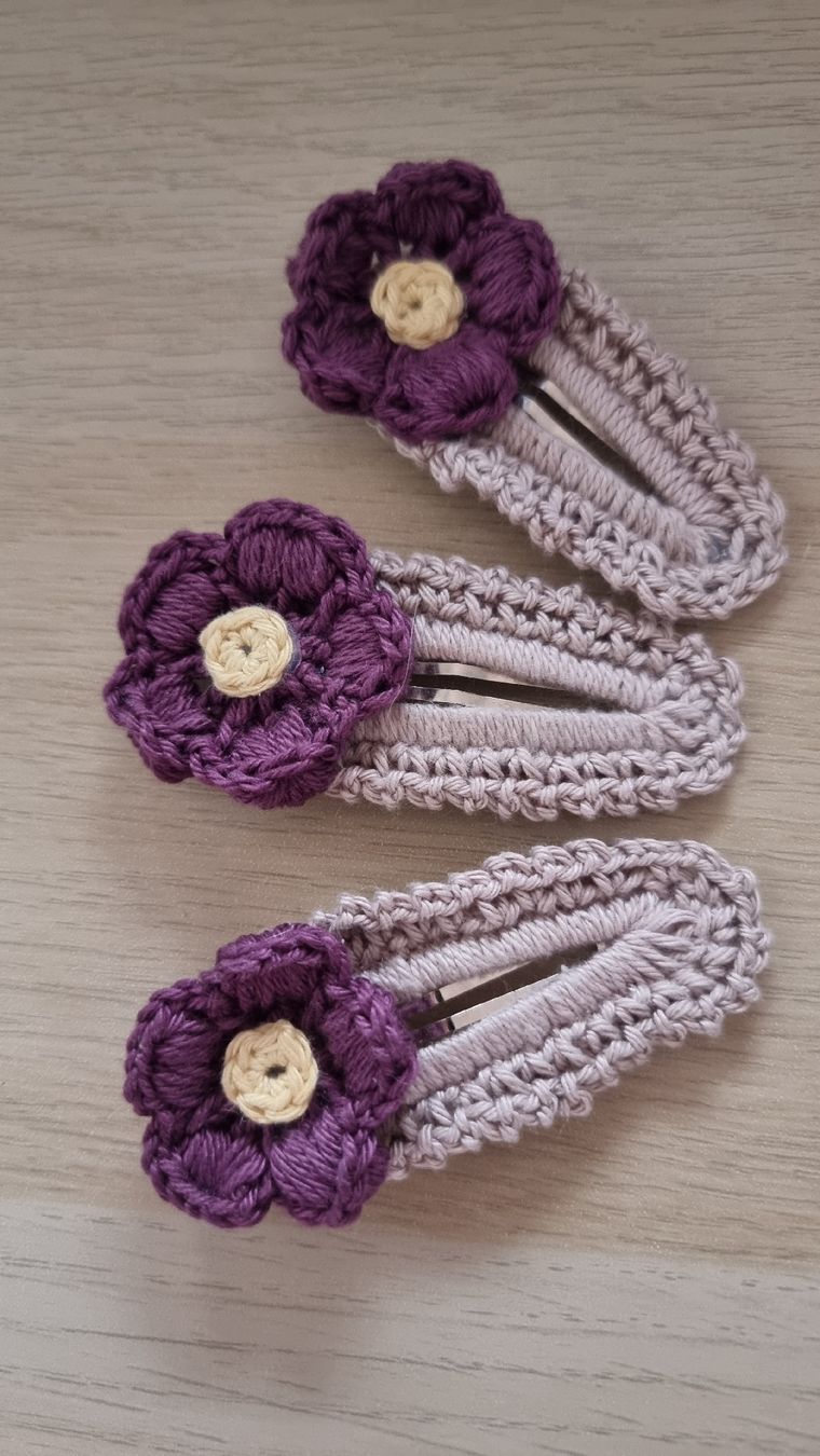 Accessori per capelli: 3 barrettes fleurs pour cheveux – Nuovo (secondo la descrizione) da Les Breuleux venduto da Mily1991