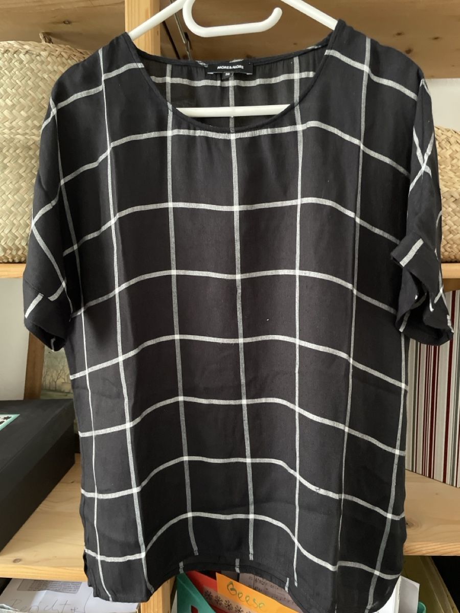 Camicette: Sommerliche Bluse von More&More, Grösse 38, Schwarz – Usato da Basel venduto da Jul17