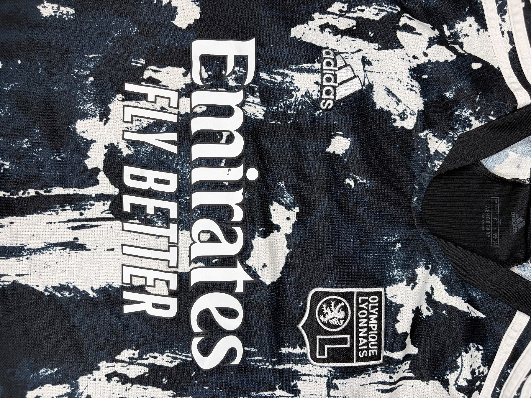 Adidas Canottiere & Pantaloni: Maillot Third Olympique Lyonnais Noir - L – Nuovo (secondo la descrizione) da Hauterive NE venduto da Leo_o 3