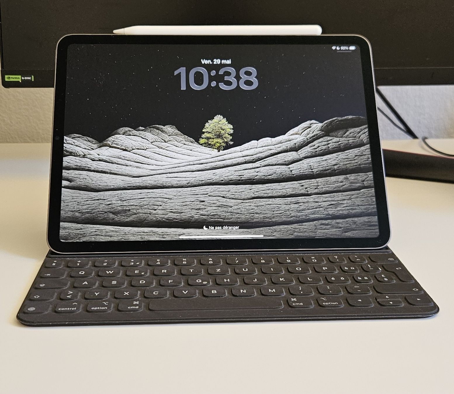 Apple Tablet PC: iPad Pro 11" 3. Generation + Apple Pencil + Keyboard – Nuovo (secondo la descrizione) da Männedorf venduto da ony_zxt2 1