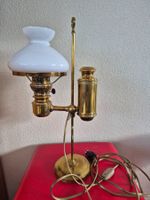 Lampe à pétrole électrifiée
