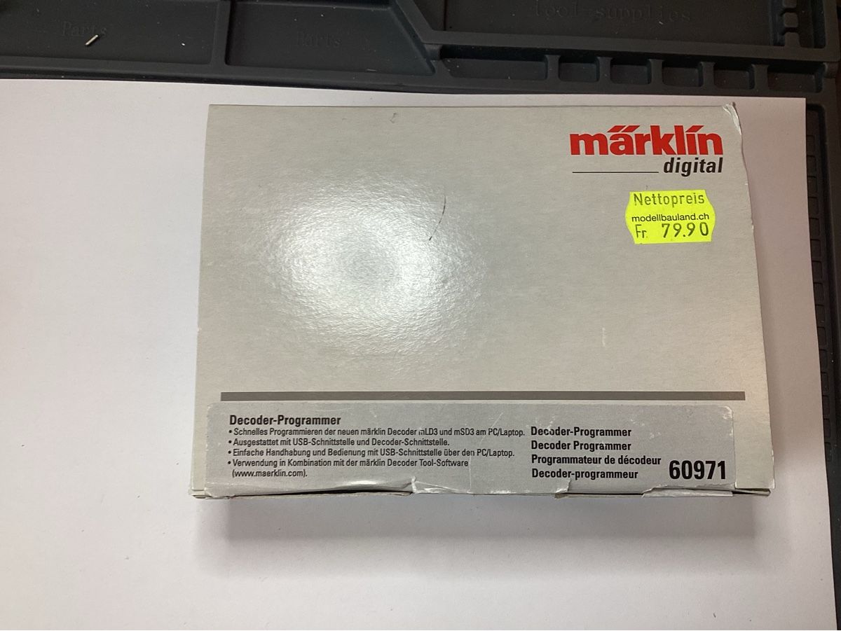 Märklin Modelleisenbahnen: Märklin Decoder-Programmer  (21 Pin Schnittstelle Defekt) – Defekt aus Hochfelden von Danizh0 1