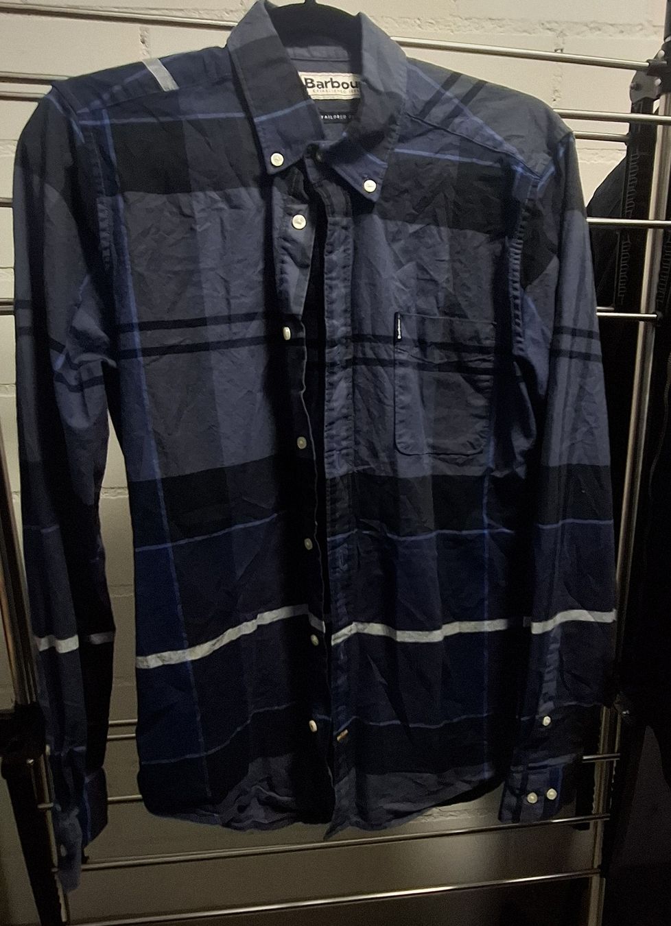 Camicie: Barbour shirt blue checkered pattern acceptable condition – Usato da Affoltern am Albis venduto da AlpineParcel 5