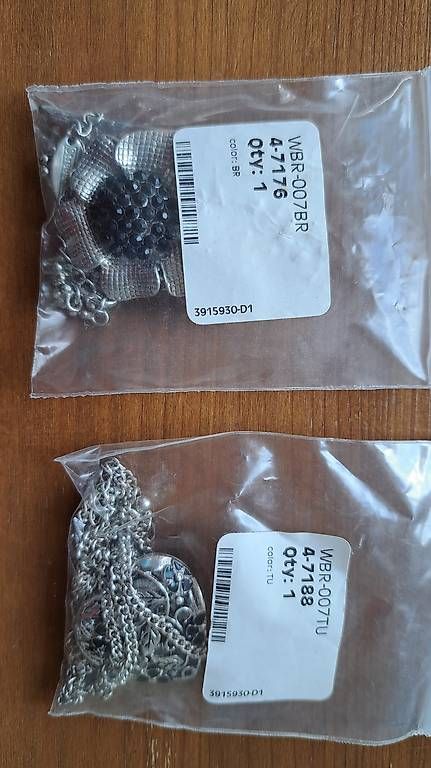 Ketten: Halskette – Neu und originalverpackt aus Schwyz von Ser_z6mr 1
