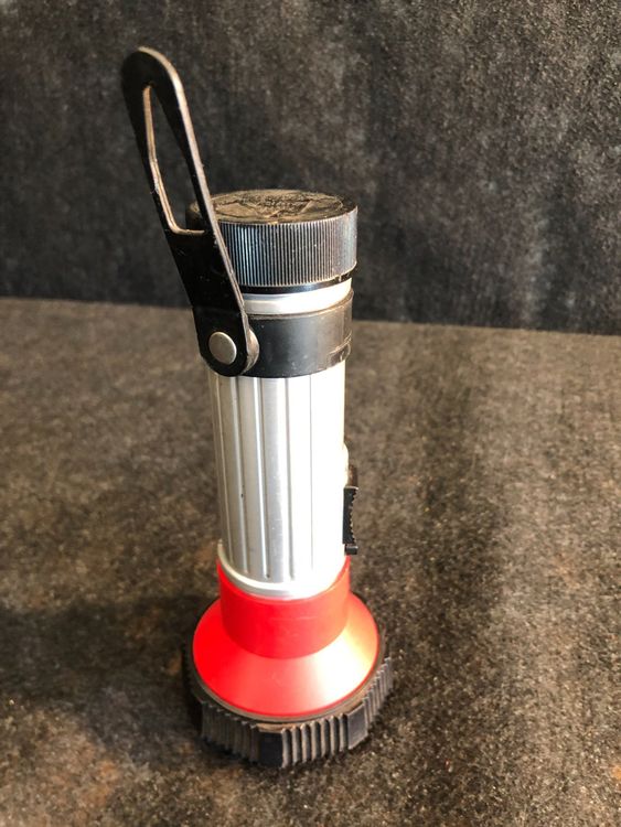 MAGLITE S3D015 Display Box Lampe de poche à cellules 3D très résistante ( Noir
