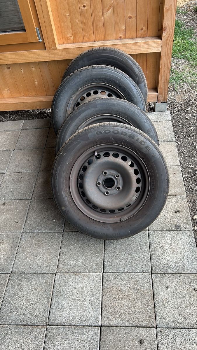 Cerchioni: Stahlfelgen Passat 1.8T – Usato da Langnau i. E. venduto da Acrjl