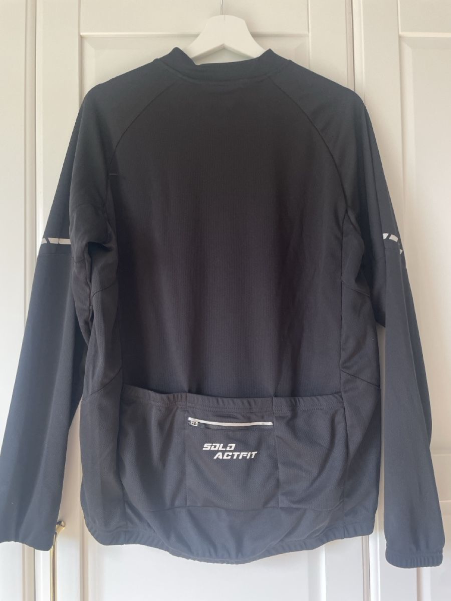 Canottiere & Pantaloni: Herren Solo Actfit Fahrradtrikot/Jacke, Grösse M – Nuovo (secondo la descrizione) da Sissach venduto da nelimas 2