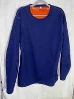 Sweater in Blau