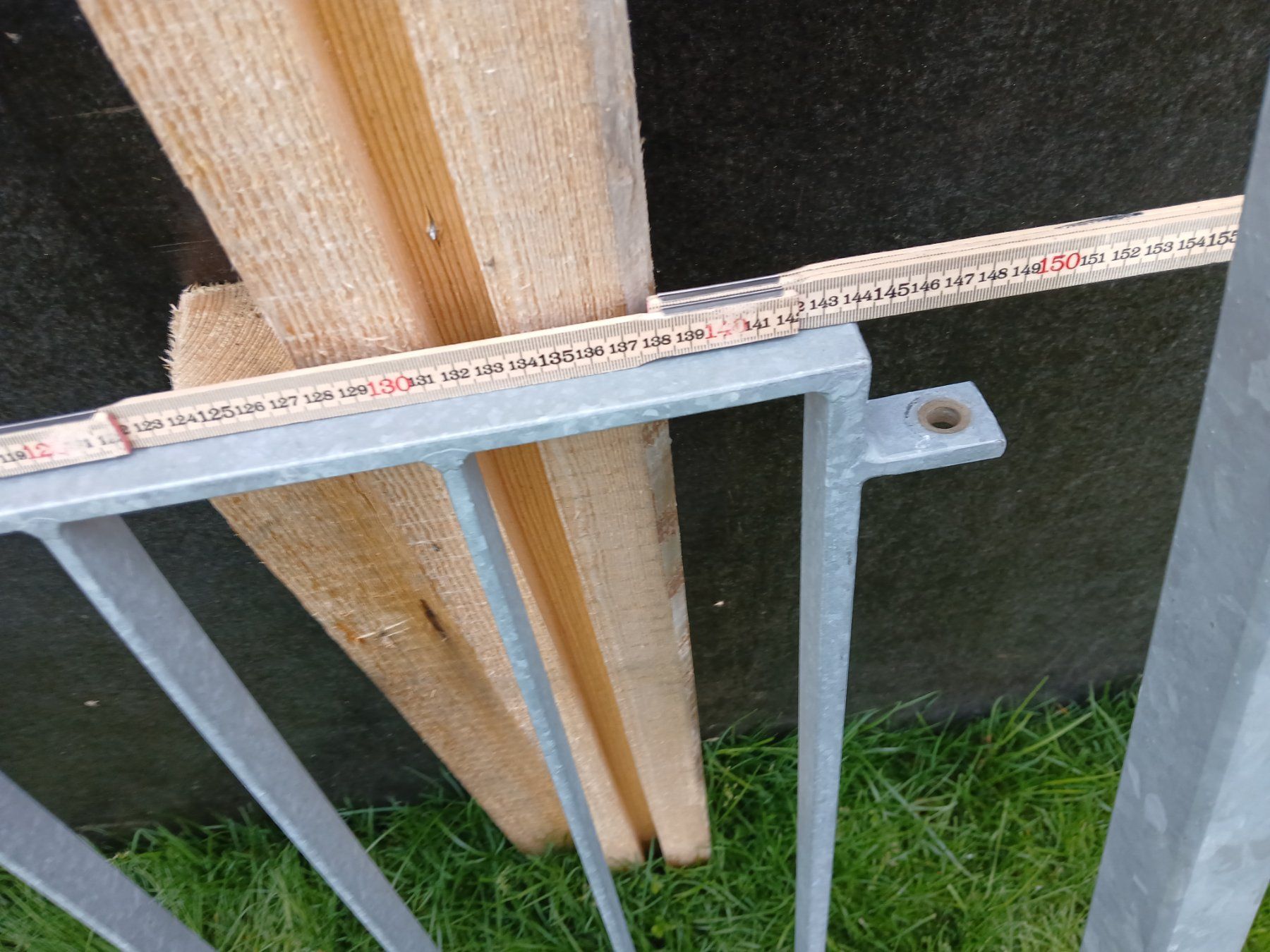 Balustrades: Geländer mit Tor Occ. – D'occasion à Pfaffnau par Hansrudi 3