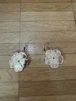 Orecchini fiore usati