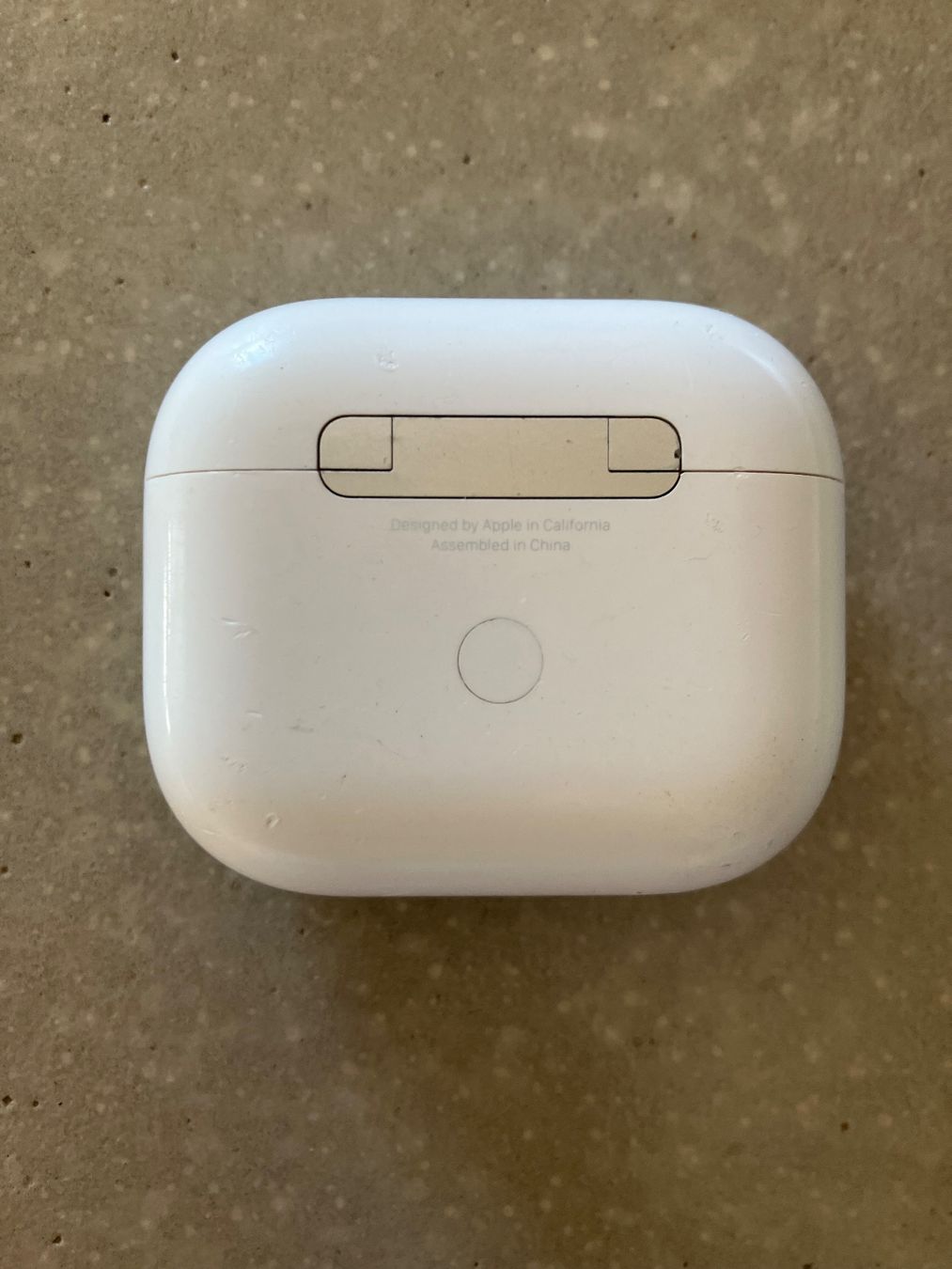 Apple Kopfhörer: Apple AirPods 3 Case – Gebraucht aus Lausanne von mr.v 2