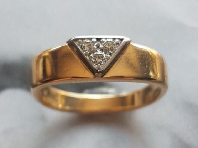 Anelli: Edler Brillantring 750 / 18 Karat Gold – Nuovo (secondo la descrizione) da Unterägeri venduto da Altgoldschmuck 4