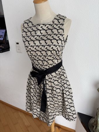Closet London Kleid, Gr. 38, Top!