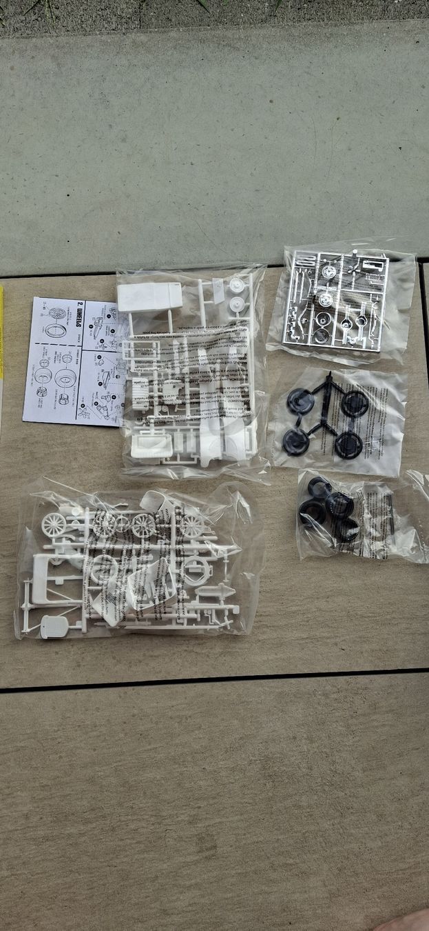 Modellbausätze & Standmodelle: Amt Ford T-roadster kit – Neu und originalverpackt aus Losone von 143_Vintage 3