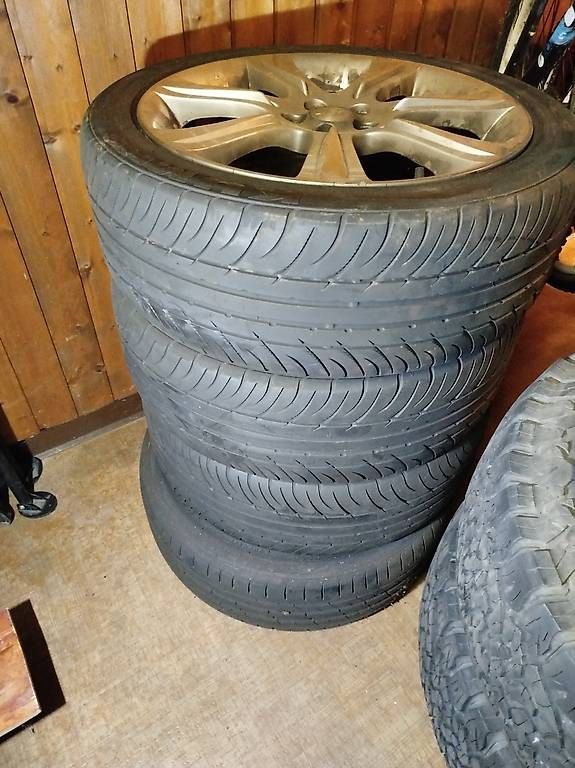 Subaru Pneus & Kompletträder: radsatz subaru legacy 215/45r18 – Gebraucht aus reichenburg von inf_lb2p
