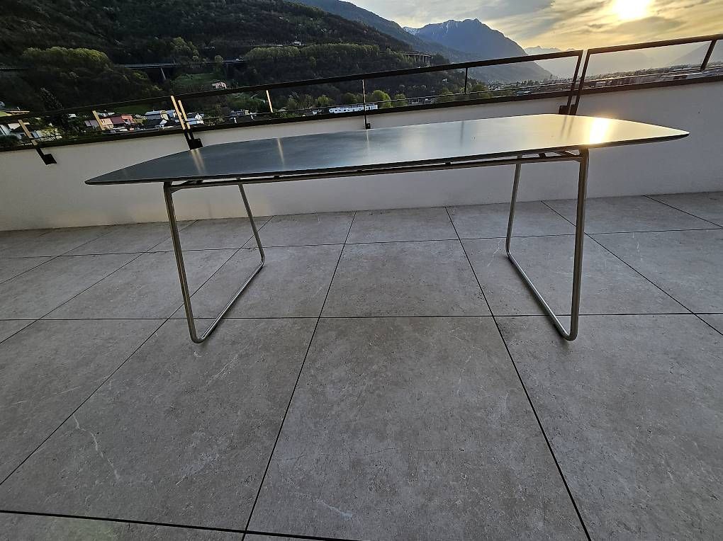 Tavoli: Tavolo giardino – Usato da Bellinzona venduto da fto_fy9y