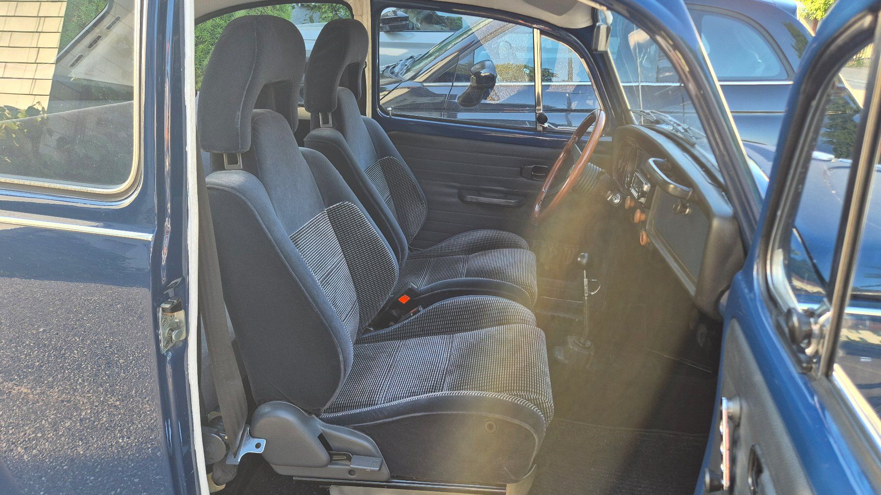 VW Autos: Toller VW Käfer 1302 – D'occasion à Zofingen par Aedu83 4