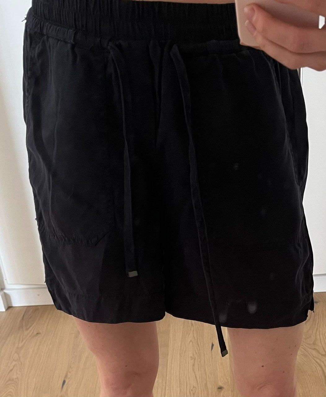 S.Oliver Hosen: S.Oliver Shorts Gr.36, Dunkelmarineblau – Gebraucht aus Gebenstorf von bpo_7hv6 3