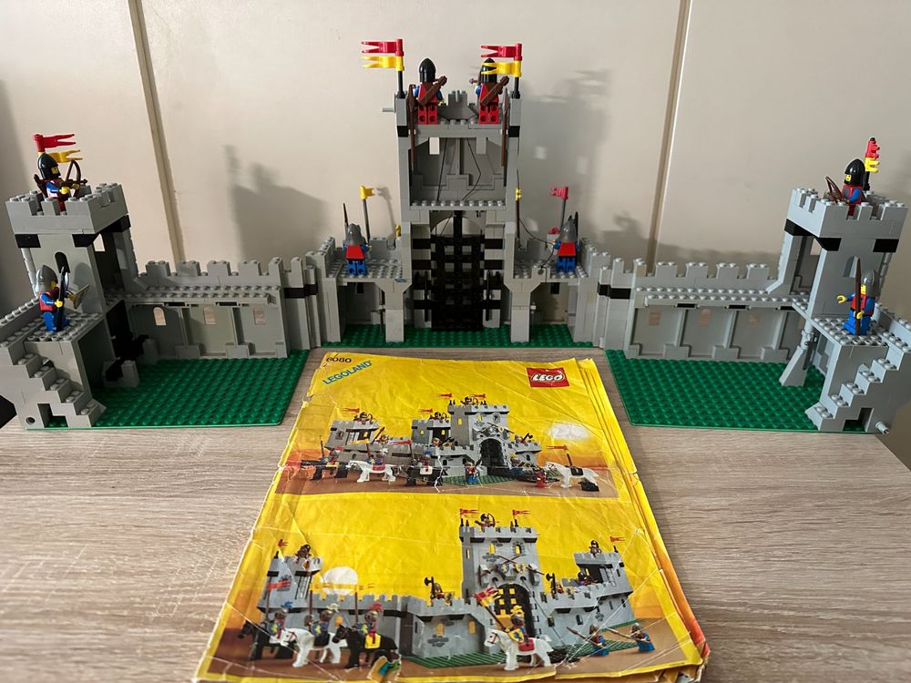 LEGO Ritter 6080 King's Castle (Gebraucht) in Basel für CHF 225 – mit ...