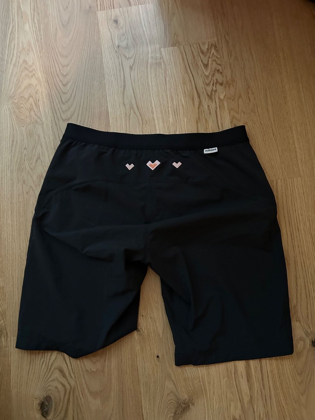 Maloja Pantaloni: Maloja Shorts – Usato da Basel venduto da ell_6p98 1