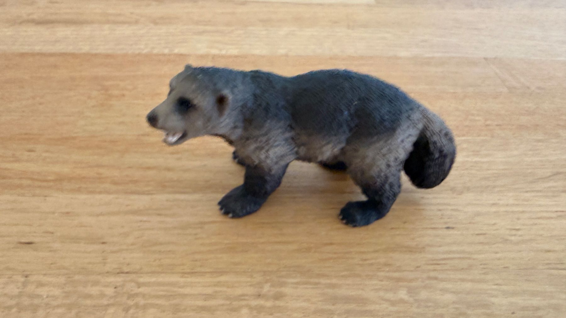 Schleich Giocattoli: SCHLEICH - Vielfrass 14646 – Usato da Winterthur venduto da Secondhand-Family 1