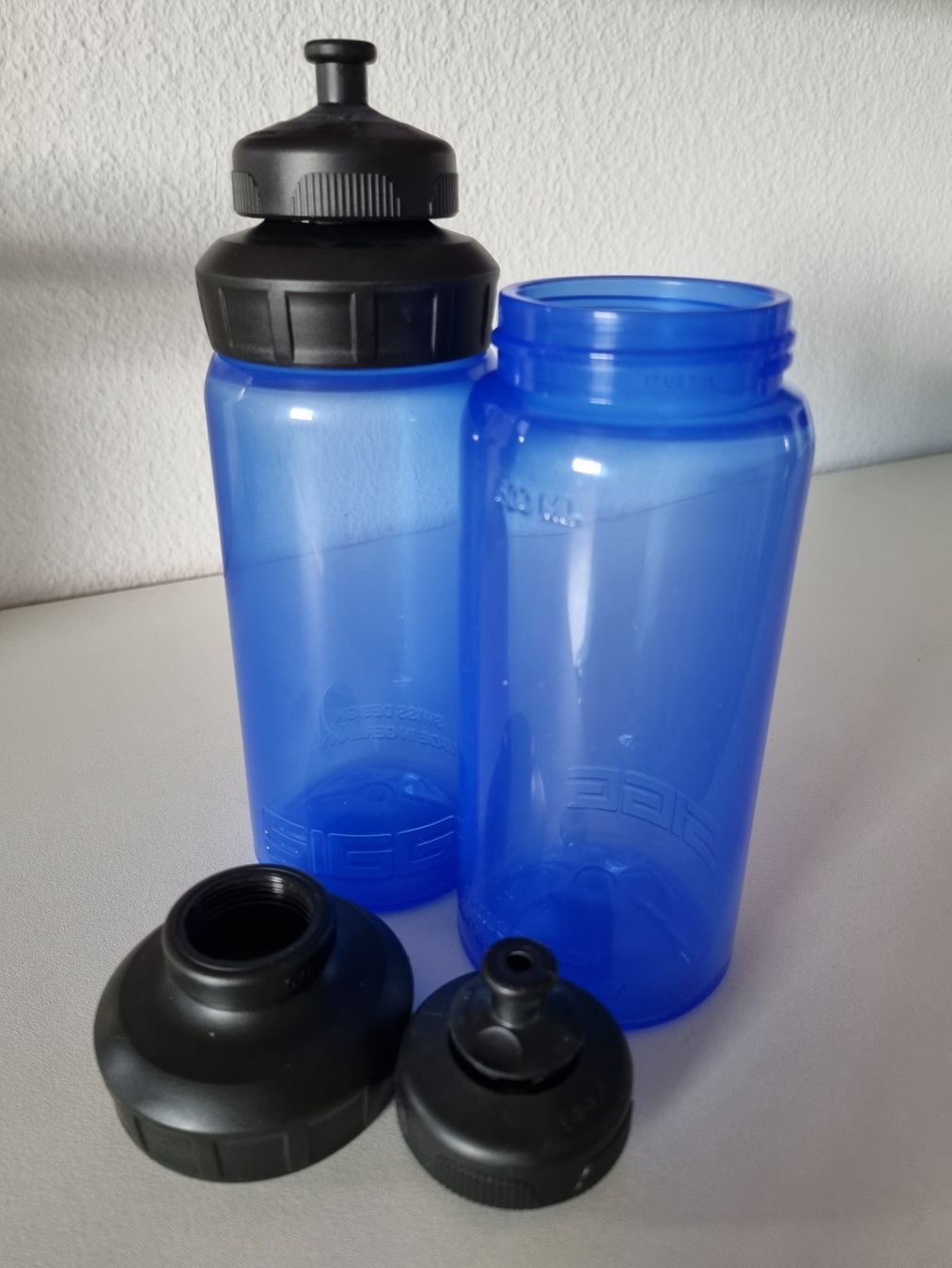 Sigg Borracce & Thermos: SIGG Trinkflaschen 2Stk 500ml NEU – Nuovo (secondo la descrizione) da Frauenfeld venduto da Tausret