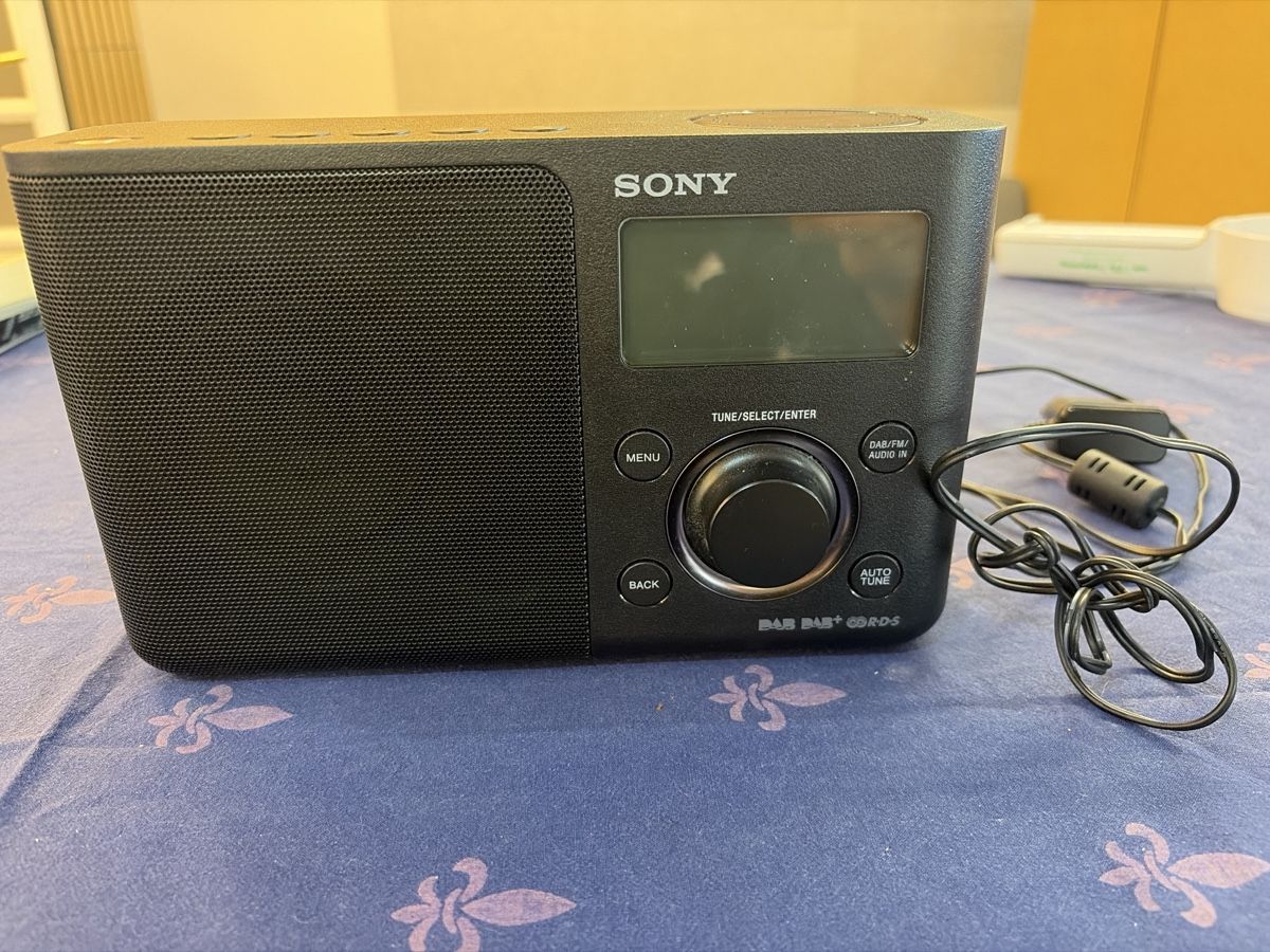 Sony Radios: Digitalradio Sony XDR-S61D, – Gebraucht aus Füllinsdorf von Rollex