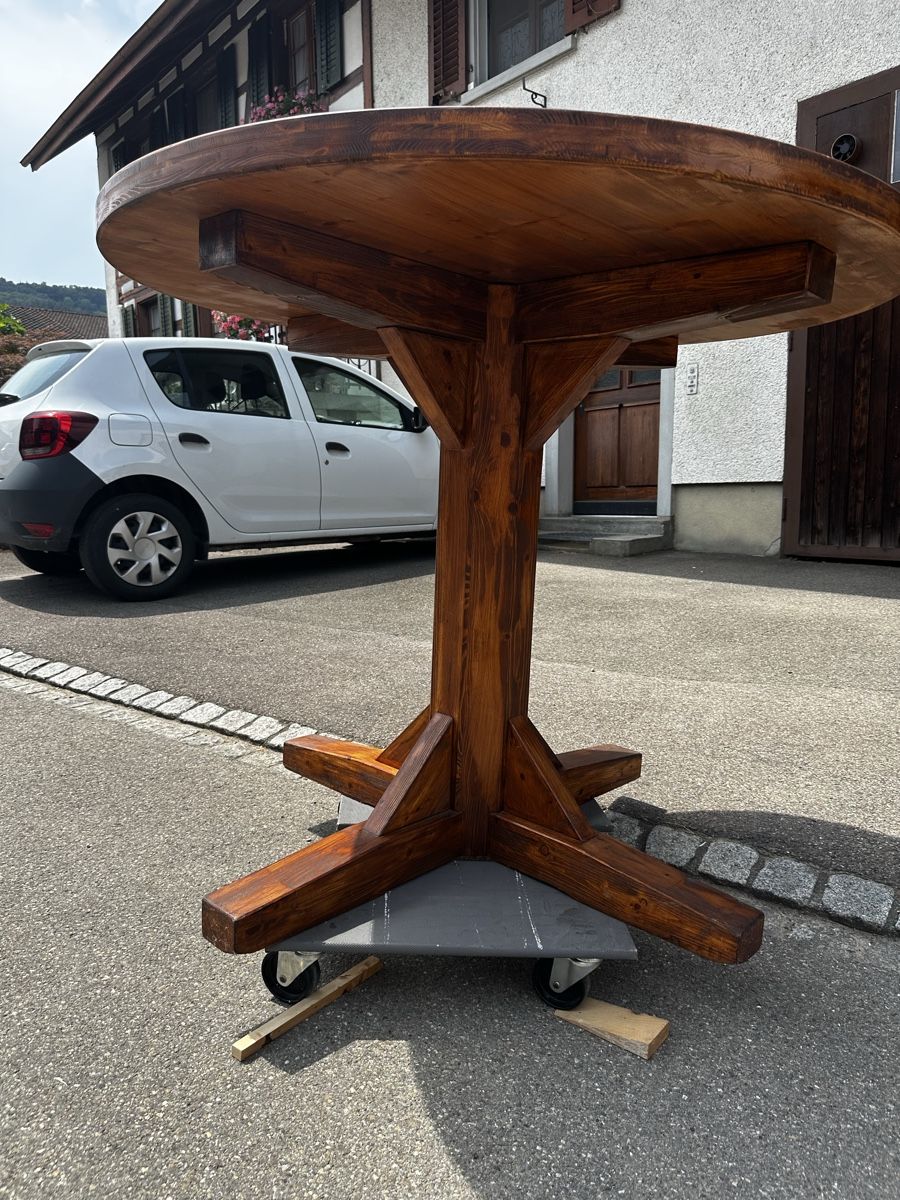 Tische: Runder Pub Tisch mit Glasplatte – Gebraucht aus Berg am Irchel von Macwurlizer 4