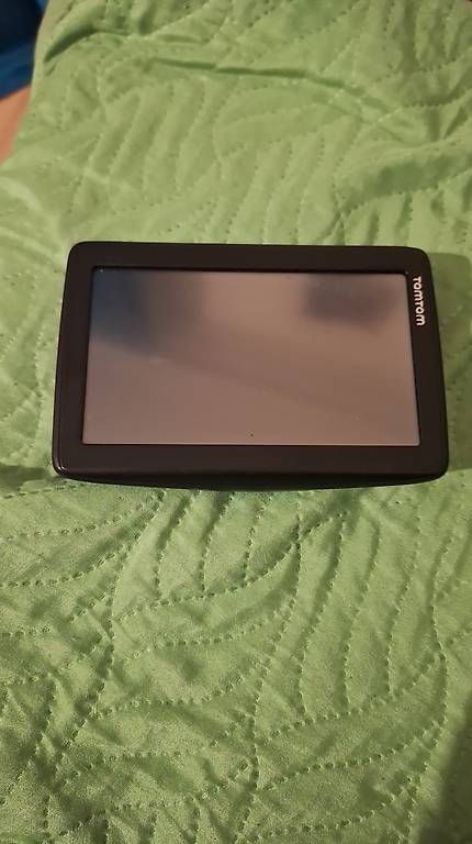 Navigatori: TomTom Navi Model 4EN52 Z1230 + case – Usato da Zug venduto da bli_kz2v