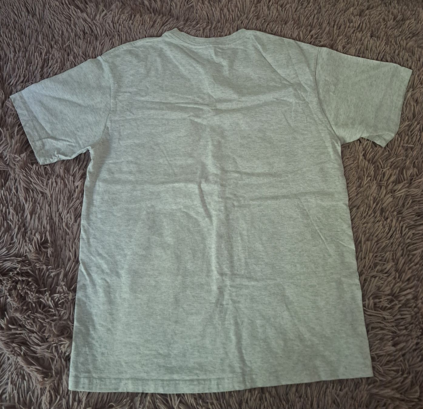 T-shirt: Weisses T-Shirt mit einem schönen Design – Usato da Bern venduto da dhh_zc5w 1