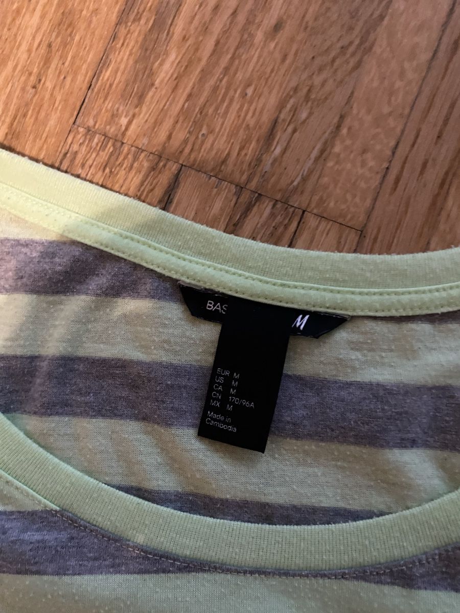 H&M T-shirts: Tshirt – D'occasion à Luzern par oli_6x2r 2