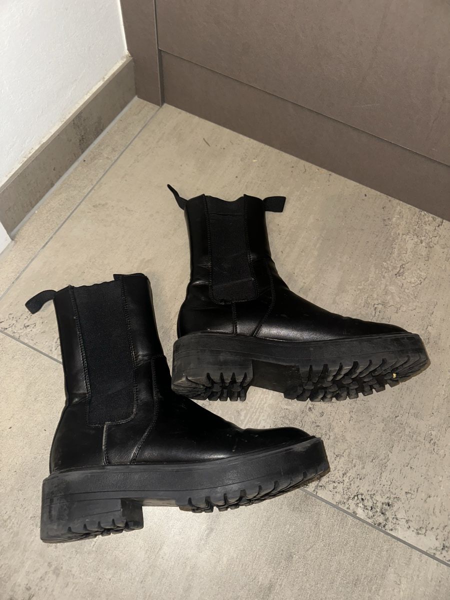 Only Damenschuhe: Botte d’hiver  – Gebraucht aus Martigny-Croix von mar_yt85 1