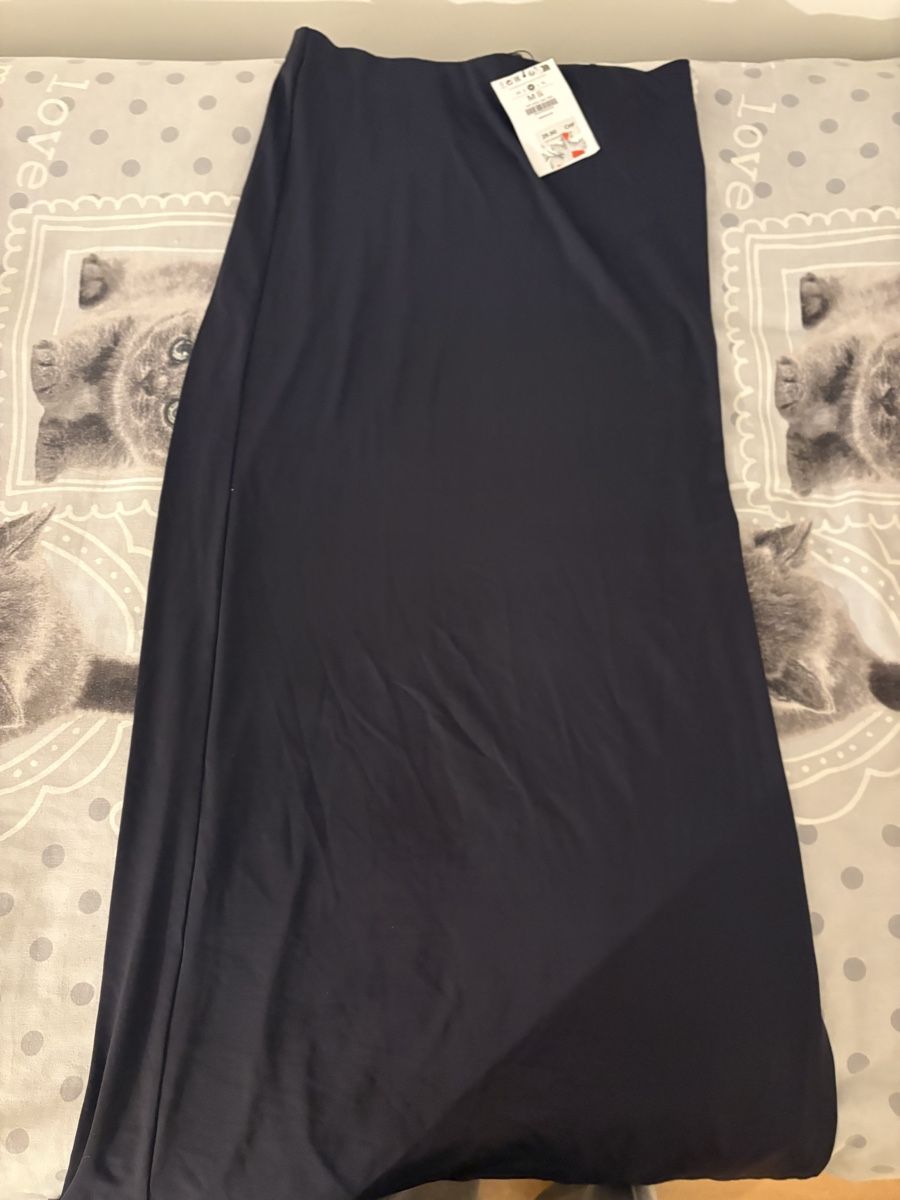Bershka Gonne: Longue jupe noir  – Nuovo (secondo la descrizione) da Perly venduto da Clacla_