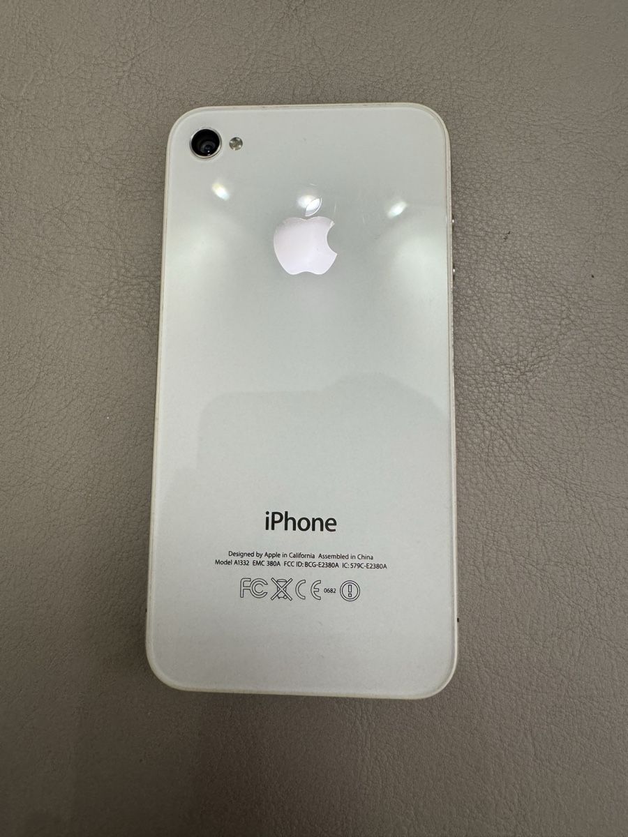 Apple Portables: iPhone 4 / 4s – Défectueux à Adliswil par Busys 1