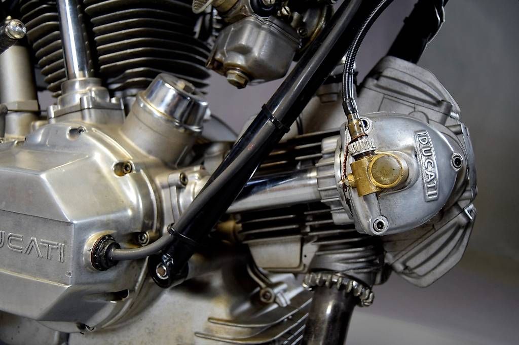 Ducati Strada: DUCATI S2 Special NCR Sassi – Usato da Lugano venduto da Hercolus 9