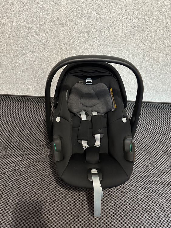 Maxi-Cosi Sièges auto: Babyschale Maxi Cosi Pebble Pro – Défectueux à Uster par staernli4 6