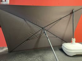 Marktschirm Sonnenschirm neigbar Farbe grau mit Ständer