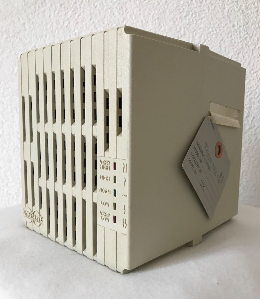 Eaton Stromzufuhr: TRIPP LITE LR-2000 STROMNETZFILTER – Neu (gemäss Beschreibung) aus Obfelden von Blaustahl 1
