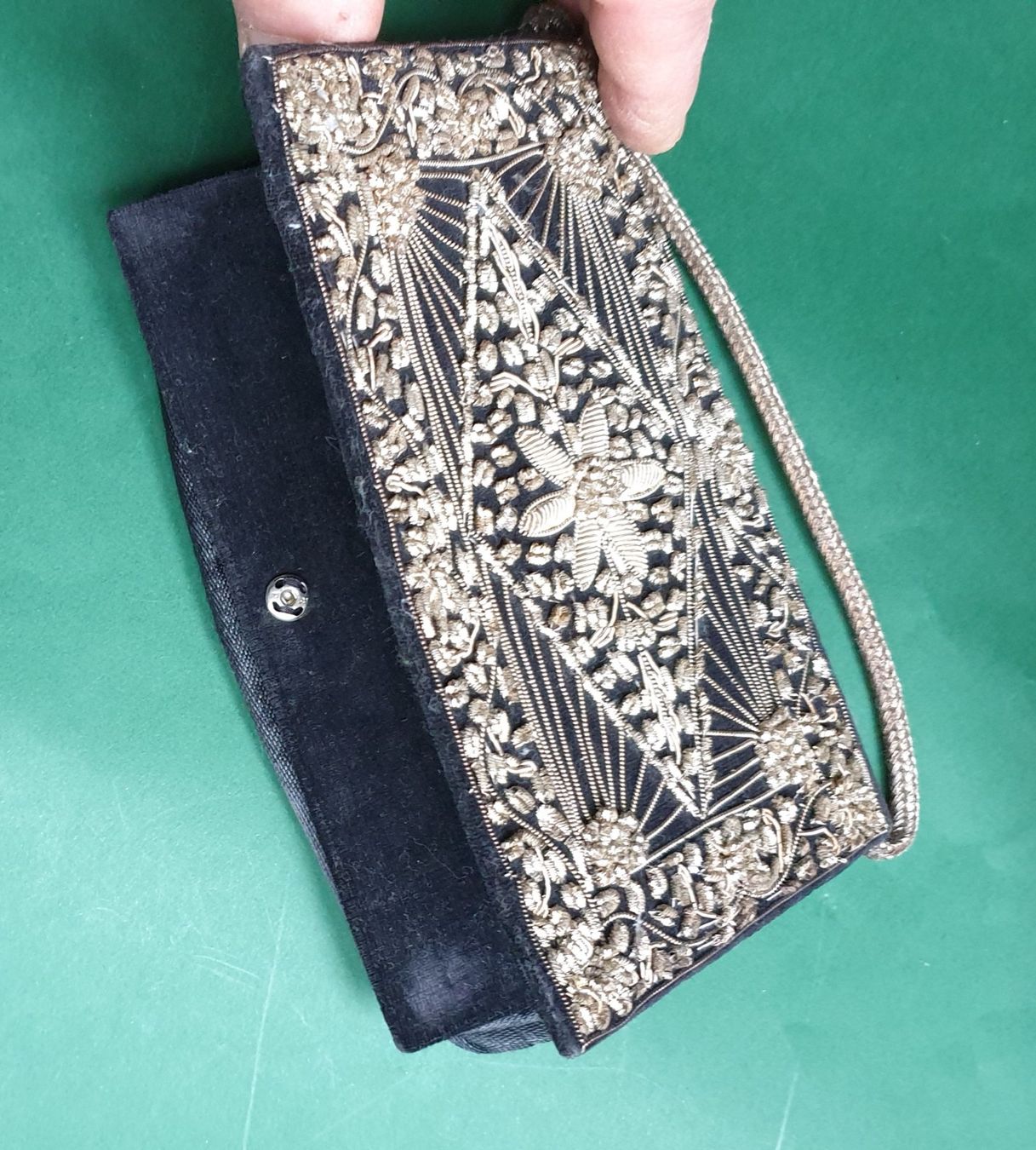 Borse da donna: Abendtasche Silber bestickt SELTENES FUNDSTÜCK – Usato da Seengen venduto da Seestern77 1