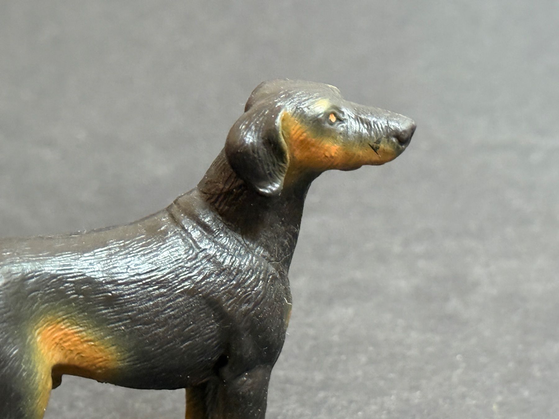 Schleich Statuette: Schleich 16318 Dobermann Rüde Hund – Usato da Ennetbaden venduto da mapa05 4