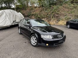 Audi A4 Avant Automat 2.4 V6
