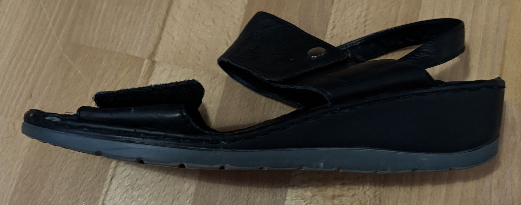 Damenschuhe: Medicus Sandaletten Damen – Gebraucht aus Buchs AG von SellAndBuyX 2