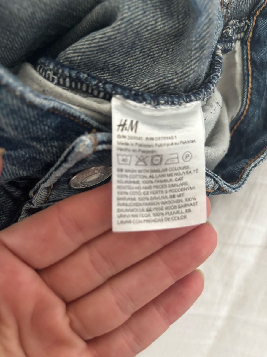 H&M Jeans: H&M loose fit  Jeans Gr. 30/30 oder 176 – Usato da Winterthur venduto da NatMet11 3