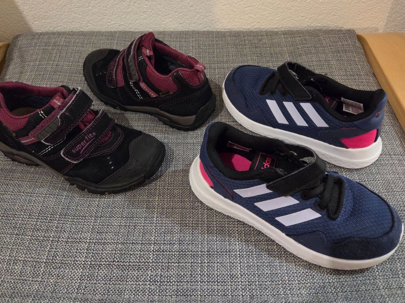 Scarpe per ragazzi: 8 Paar Kinderschuhe Grösse 29 – Usato da Thun venduto da el_gnom 2