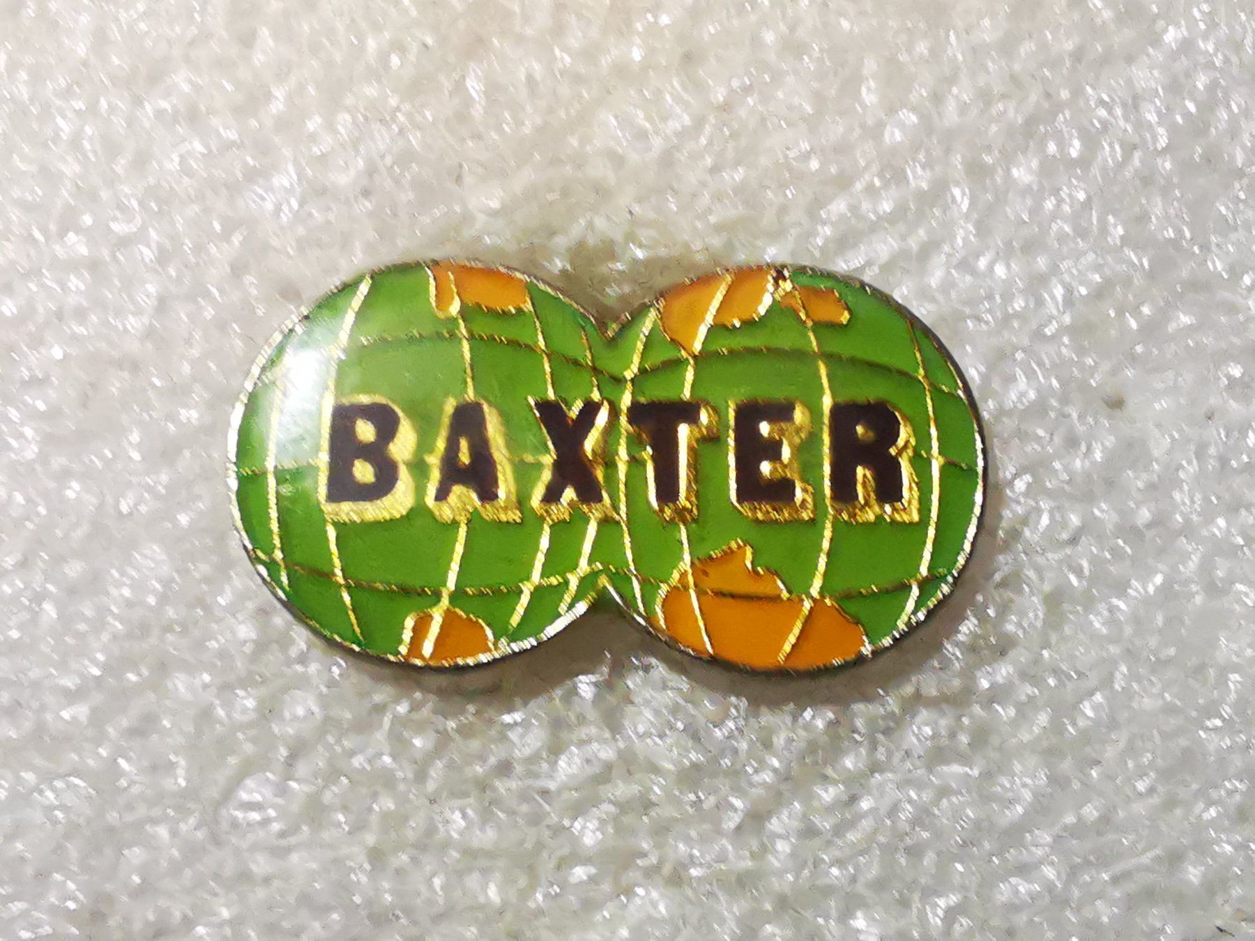 Placchette & Badge: Ansteckpin 55: Baxter – Usato da Oppligen venduto da Pin-Fall-Shop
