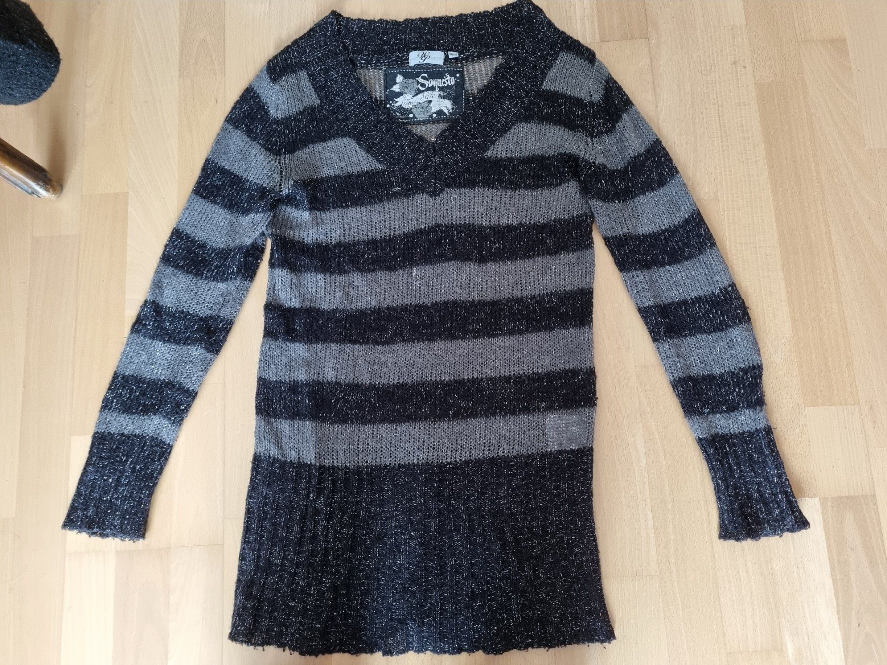 Maglioni & Felpe: Strickpullover mit Glitzergarn, Grösse 36/38, Jelmoli Shop – Usato da Spiegel b. Bern venduto da Vyolet