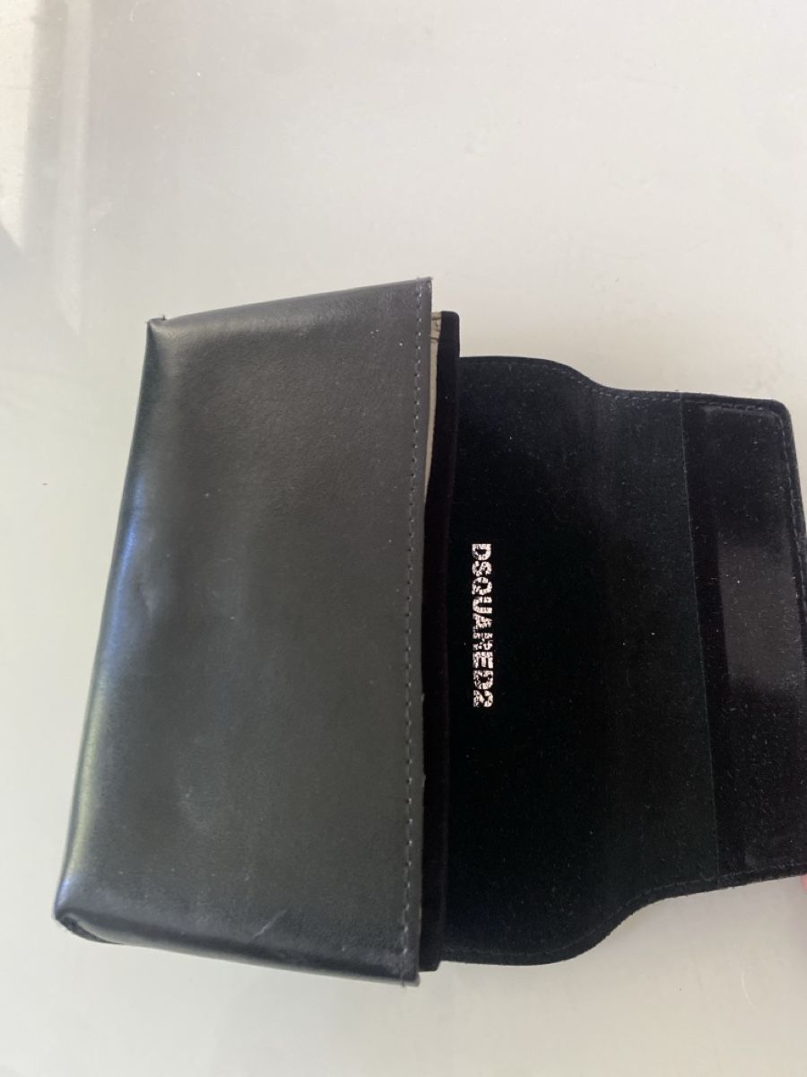 Occhiali & Lenti: Étui lunette Dsquared2 – Usato da Geneve venduto da pat_p76n 1