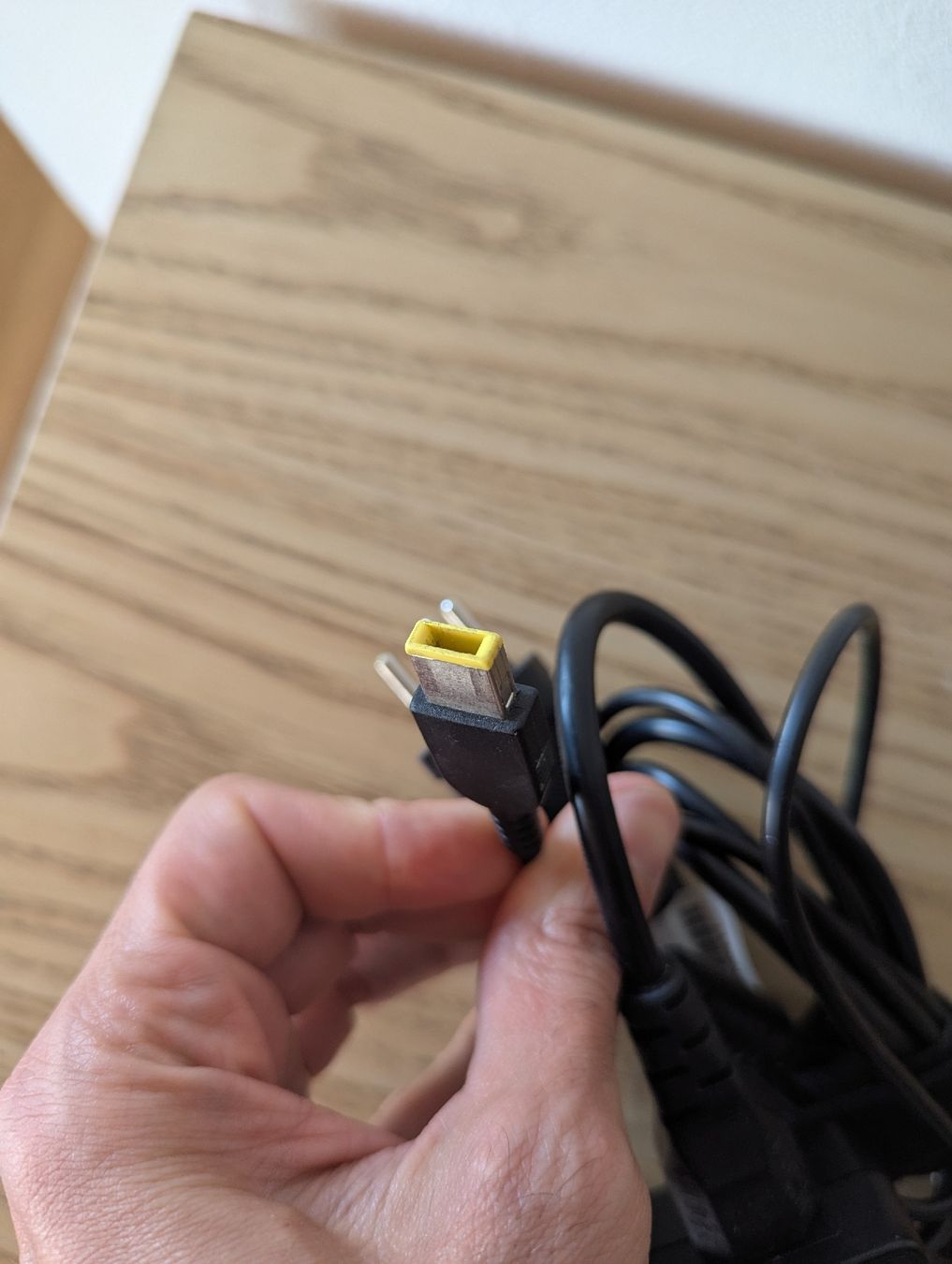 Lenovo Caricabatterie: Lenovo 65w Ladegerät – Usato da Bettmeralp venduto da Dani.dmd86 1